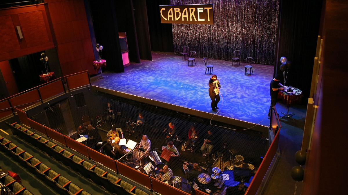 actors rehearsal stage